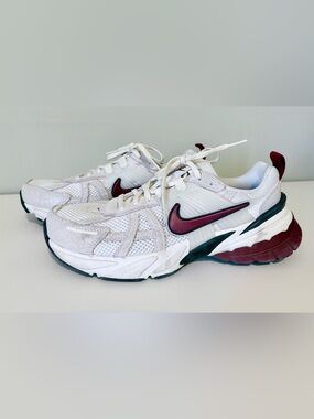 Nike V2K Run glitter sneakers